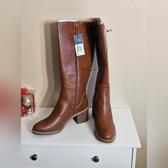 Universal Thread Shoes - Universal Thread knee high brown leather heel boot women's 9.5